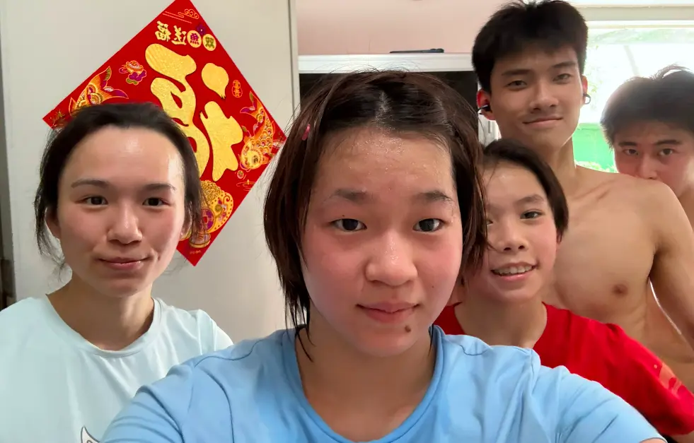 瘦了不少, 变成良性循, 比赛场地是