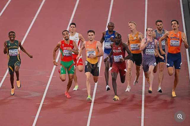 事件, 后直道上推